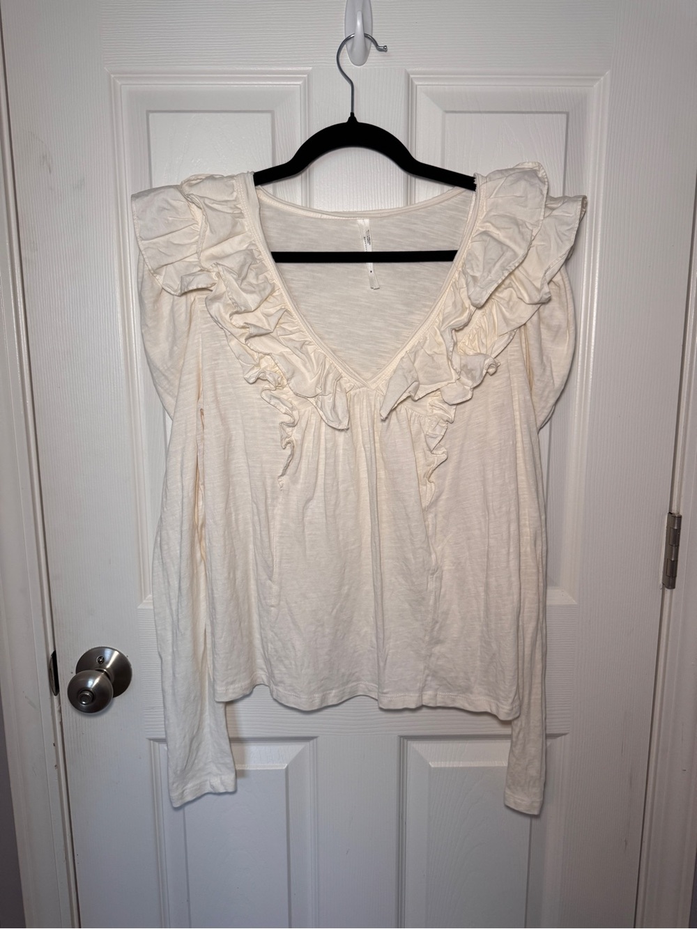 Anthropologie Cream Ruffled V-Neck Long Sleeve Top
